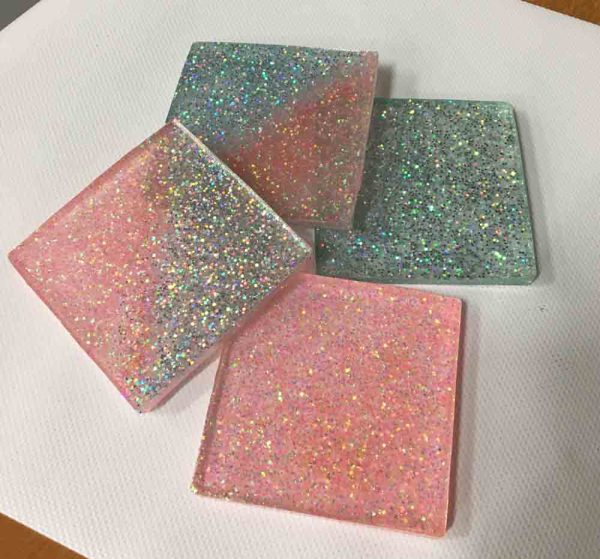 Set of 4 Coasters with Sparkled Resin - Image 2