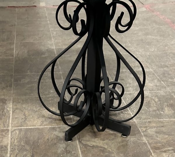 Epoxy resin side table – Birds Of Prey - Image 3
