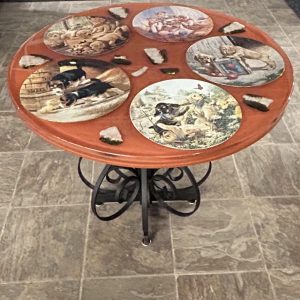 Epoxy resin side table - Dogs