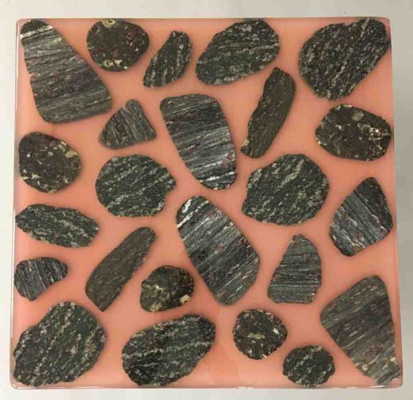 Pink speckled rock end table - Image 2