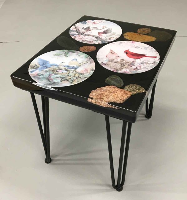 Epoxy resin side table - Hand Painted Lena Liu Plates