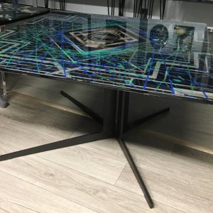 Pendulum Table