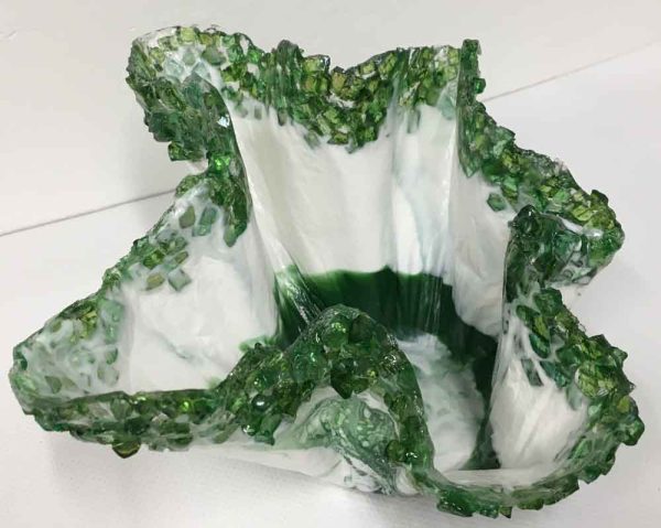 4" Trinket Resin Bowl with Broken Glass Edges - Image 2