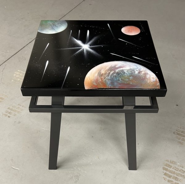 Side Table with 3 Planets