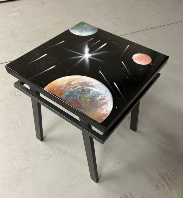 Side Table with 3 Planets - Image 3
